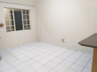 Lounges - 11 square meters of property in Elspark