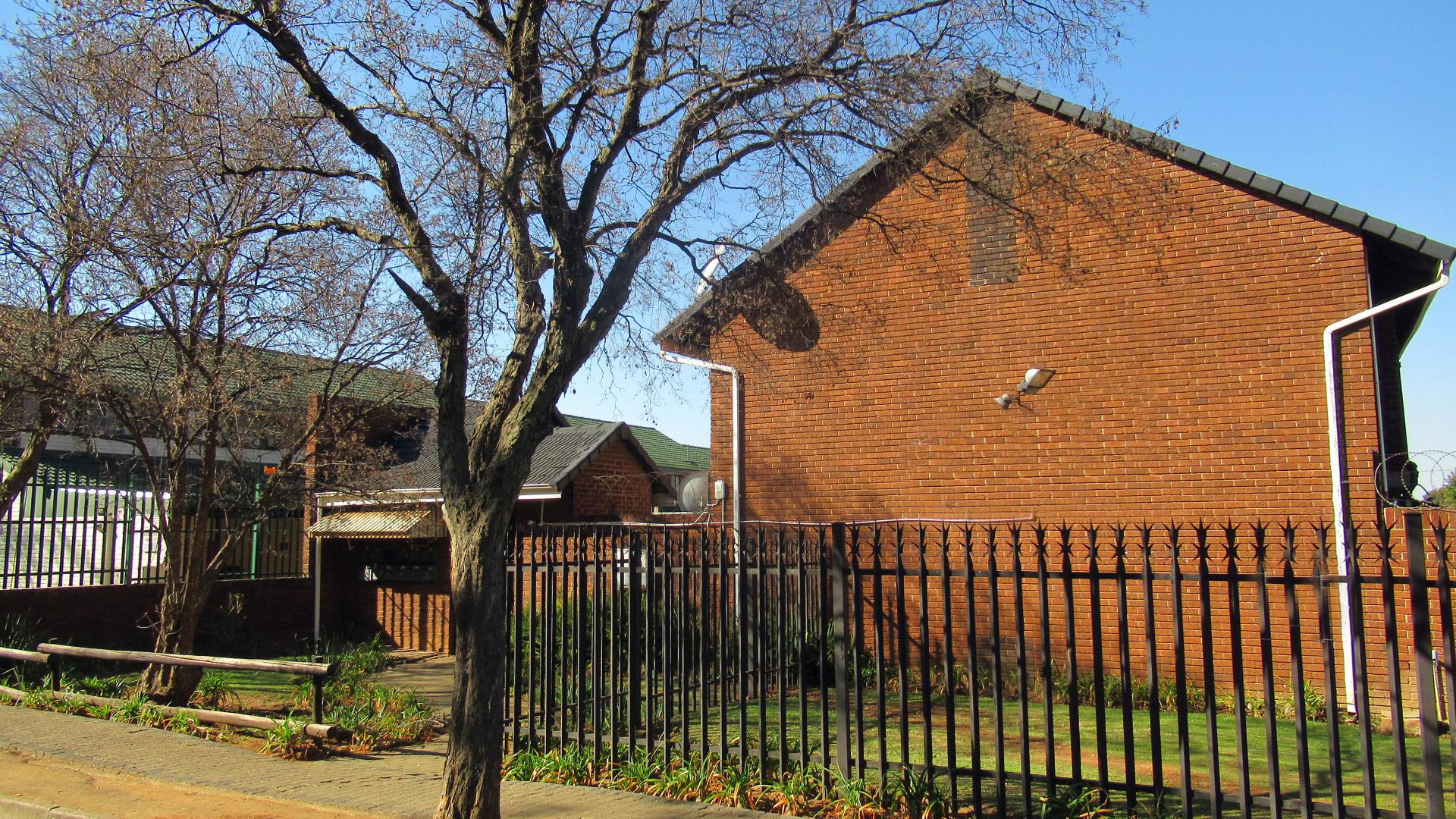Front View of property in Birchleigh