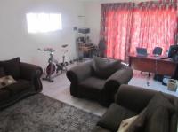 Lounges - 47 square meters of property in Vaalpark
