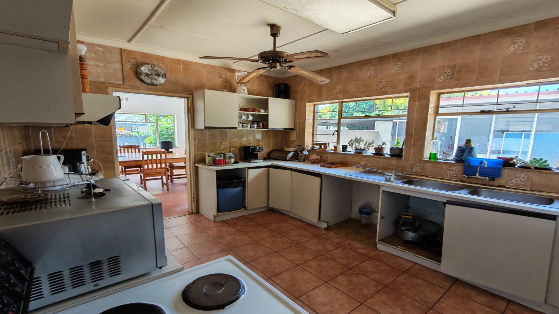 Kitchen of property in Berario