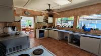 Kitchen of property in Berario
