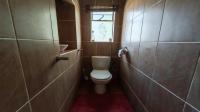 Bathroom 1 of property in Berario