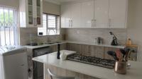 Kitchen - 22 square meters of property in Kenwyn