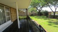 Patio - 60 square meters of property in Selcourt