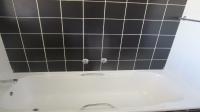 Main Bathroom - 10 square meters of property in Selcourt