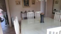 Dining Room - 11 square meters of property in Brackenhurst