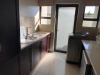 Kitchen - 19 square meters of property in Midstream Estate