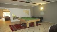 Lounges - 30 square meters of property in Glenmarais (Glen Marais)