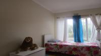 Bed Room 1 - 24 square meters of property in Glen Marais