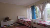 Bed Room 1 - 24 square meters of property in Glen Marais