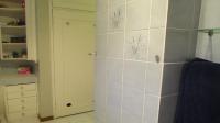 Main Bathroom - 9 square meters of property in Glenmarais (Glen Marais)