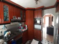 Kitchen of property in Tongaat