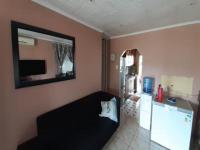 Lounges of property in Tongaat