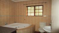 Bathroom 1 - 7 square meters of property in Geelhoutpark