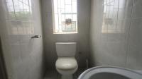 Bathroom 2 - 5 square meters of property in Geduld
