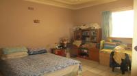 Bed Room 1 - 41 square meters of property in Geduld