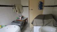 Bathroom 1 - 11 square meters of property in Geduld