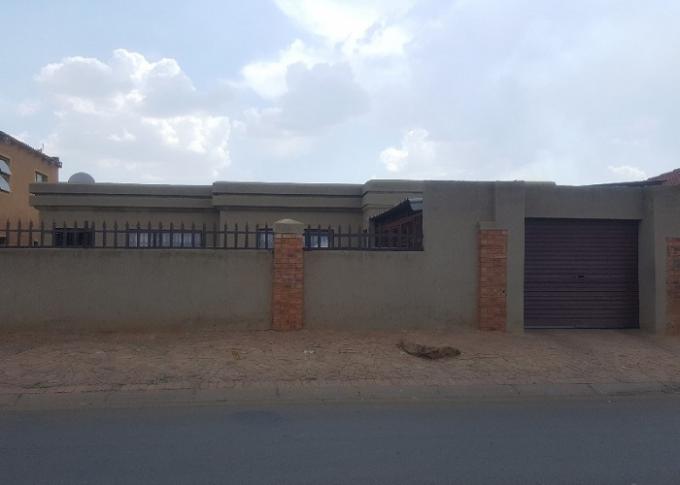 FNB SIE Sale In Execution 3 Bedroom House for Sale in Tsakane - MR340578