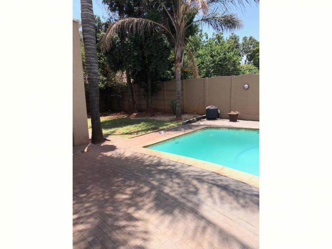 3 Bedroom House for Sale For Sale in Horison View - MR340793