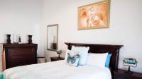 Bed Room 1 - 14 square meters of property in Dwarskersbos