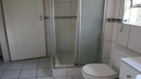 Bathroom 2 - 8 square meters of property in Mondeor