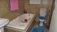 Bathroom 1 - 5 square meters of property in Albertsdal