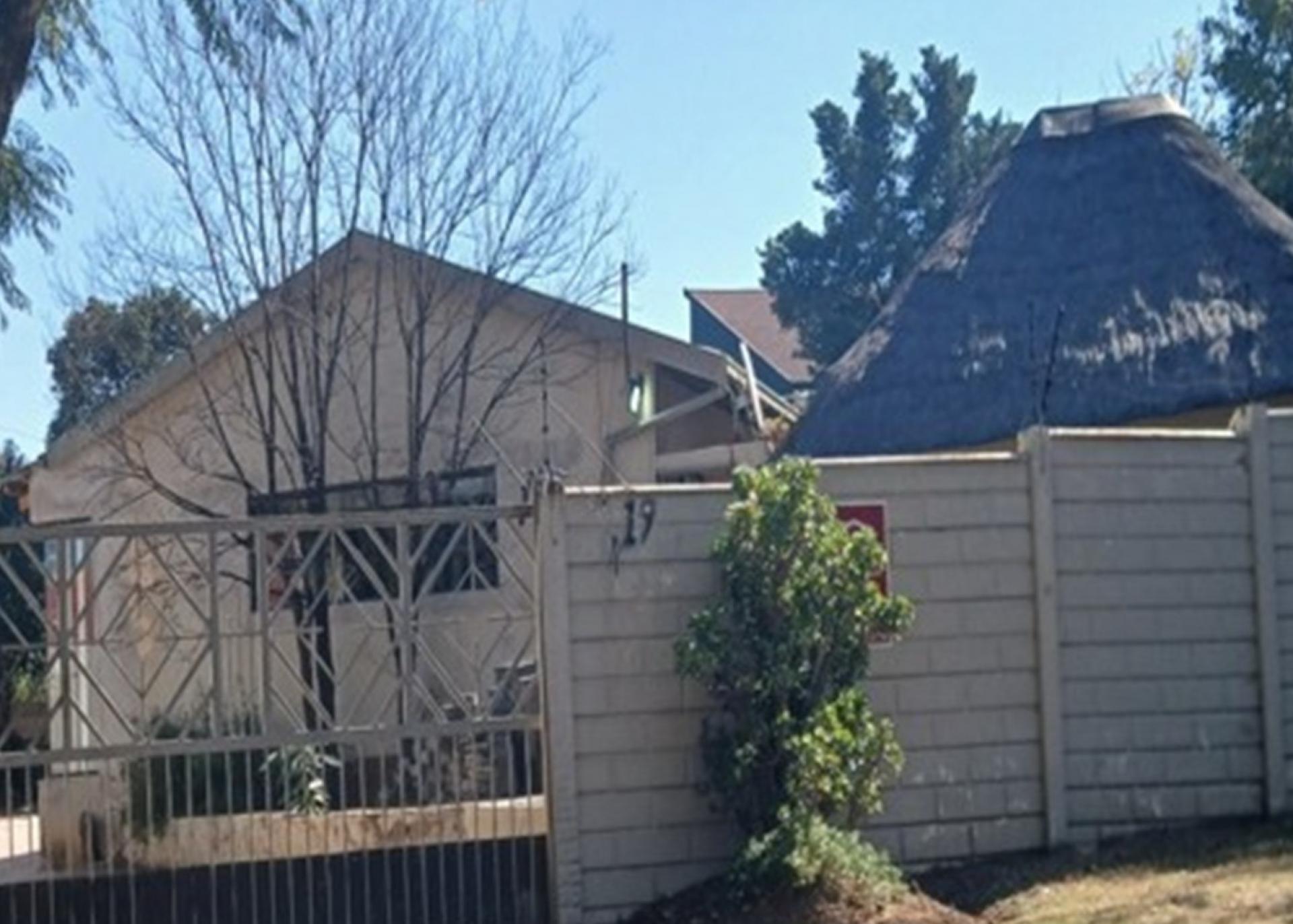 Front View of property in Vorna Valley