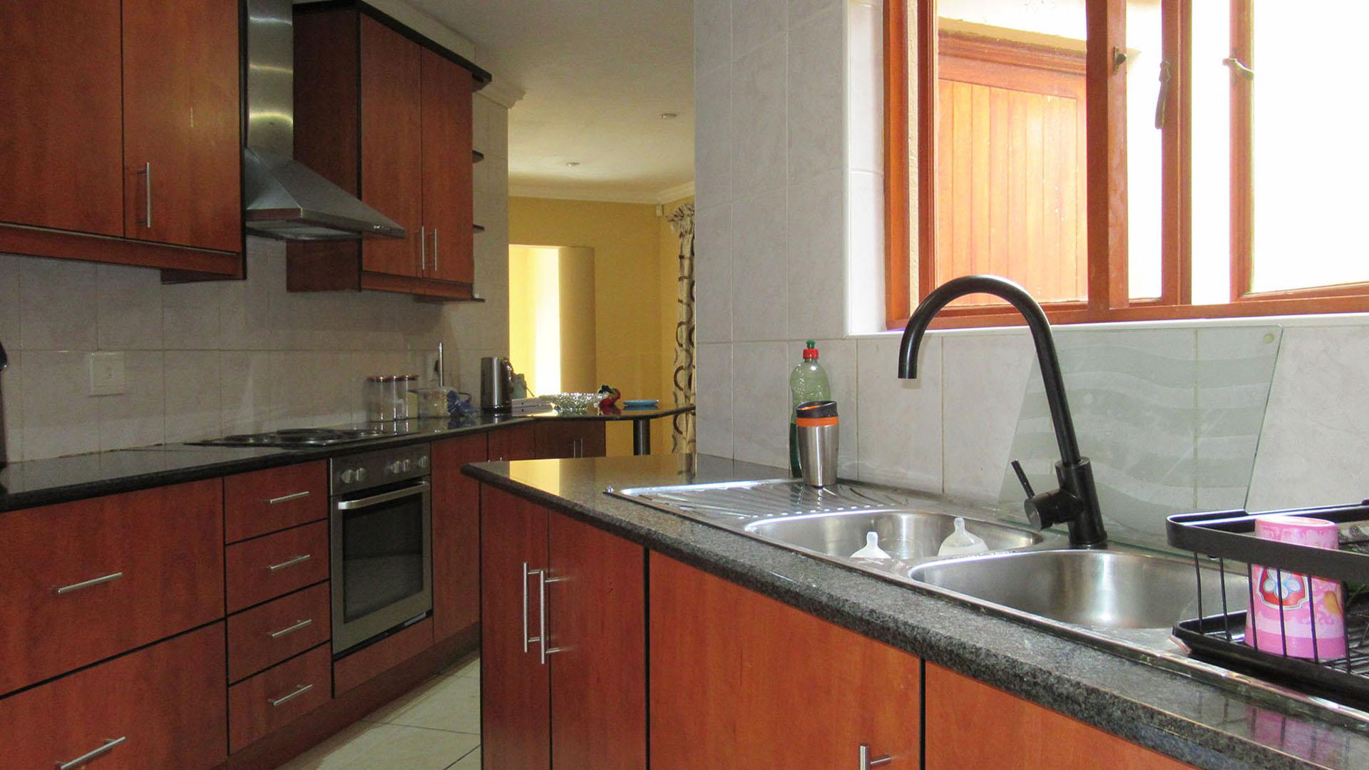 Scullery - 8 square meters of property in Willowbrook