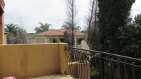 Balcony - 8 square meters of property in Willowbrook
