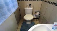 Bathroom 2 - 4 square meters of property in Umtentweni
