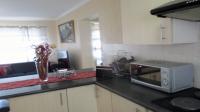 Kitchen - 8 square meters of property in Rosettenville