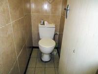 Bathroom 1 - 4 square meters of property in Bulwer