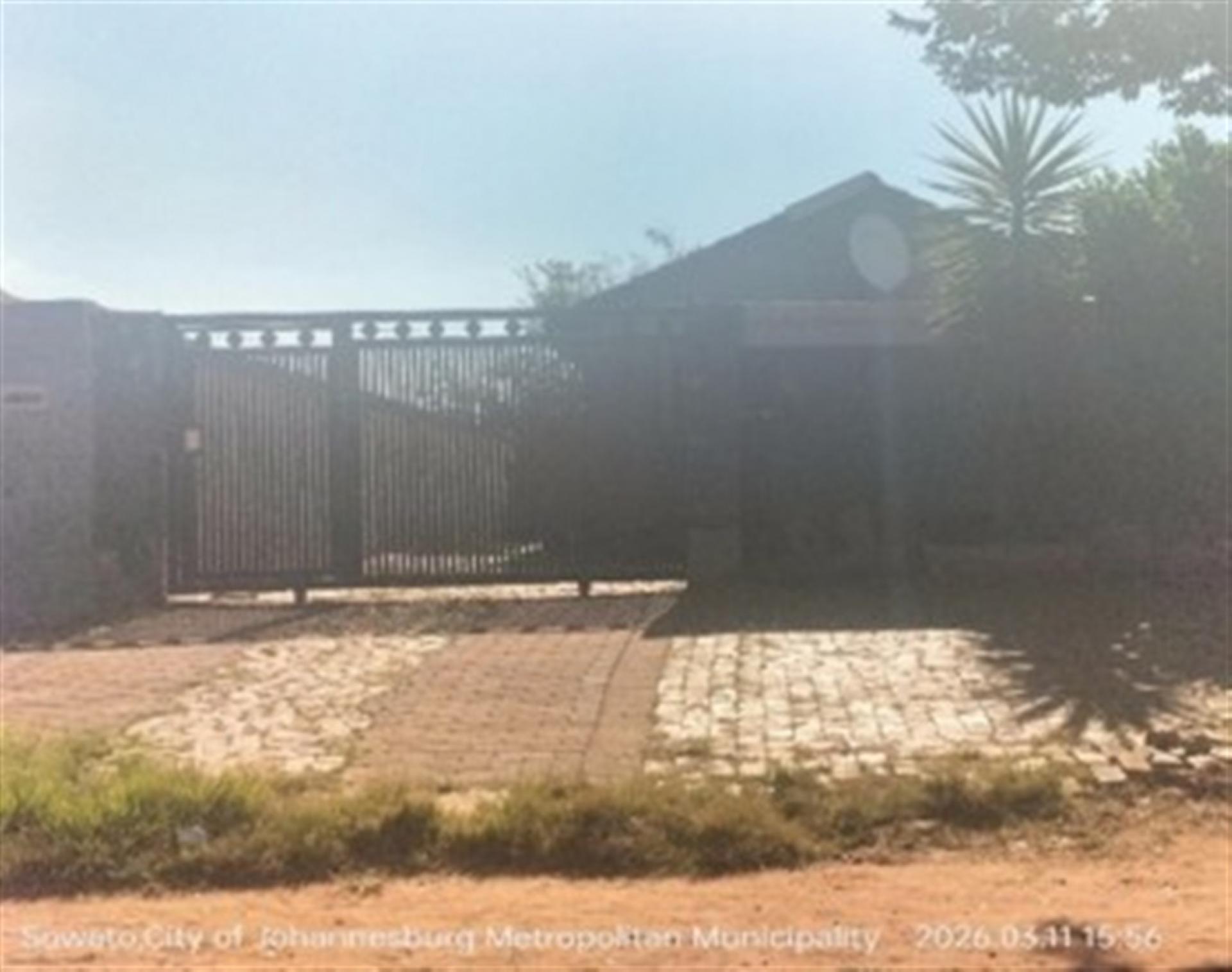 Front View of property in Protea Glen