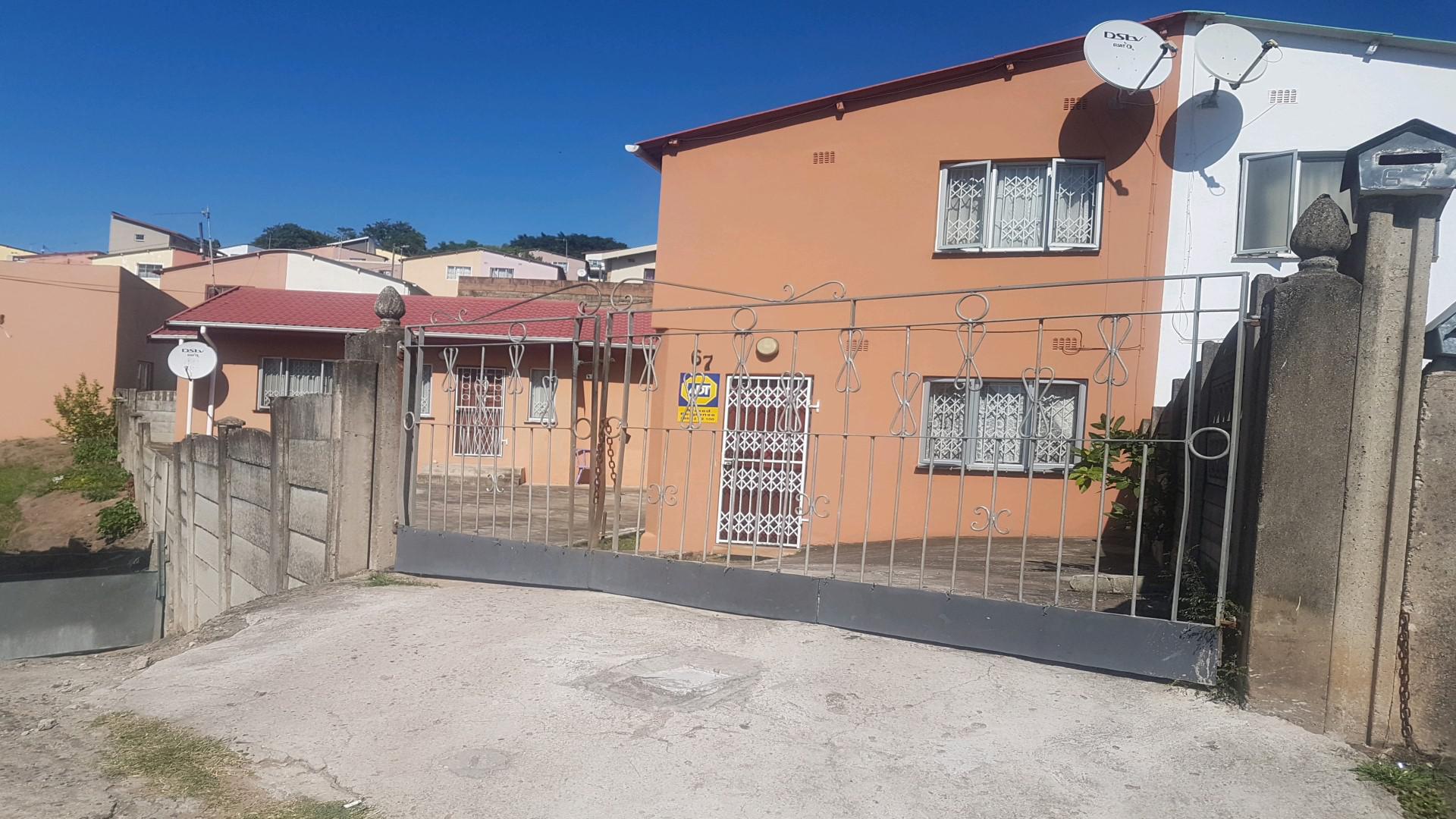 Front View of property in Chatsworth - KZN