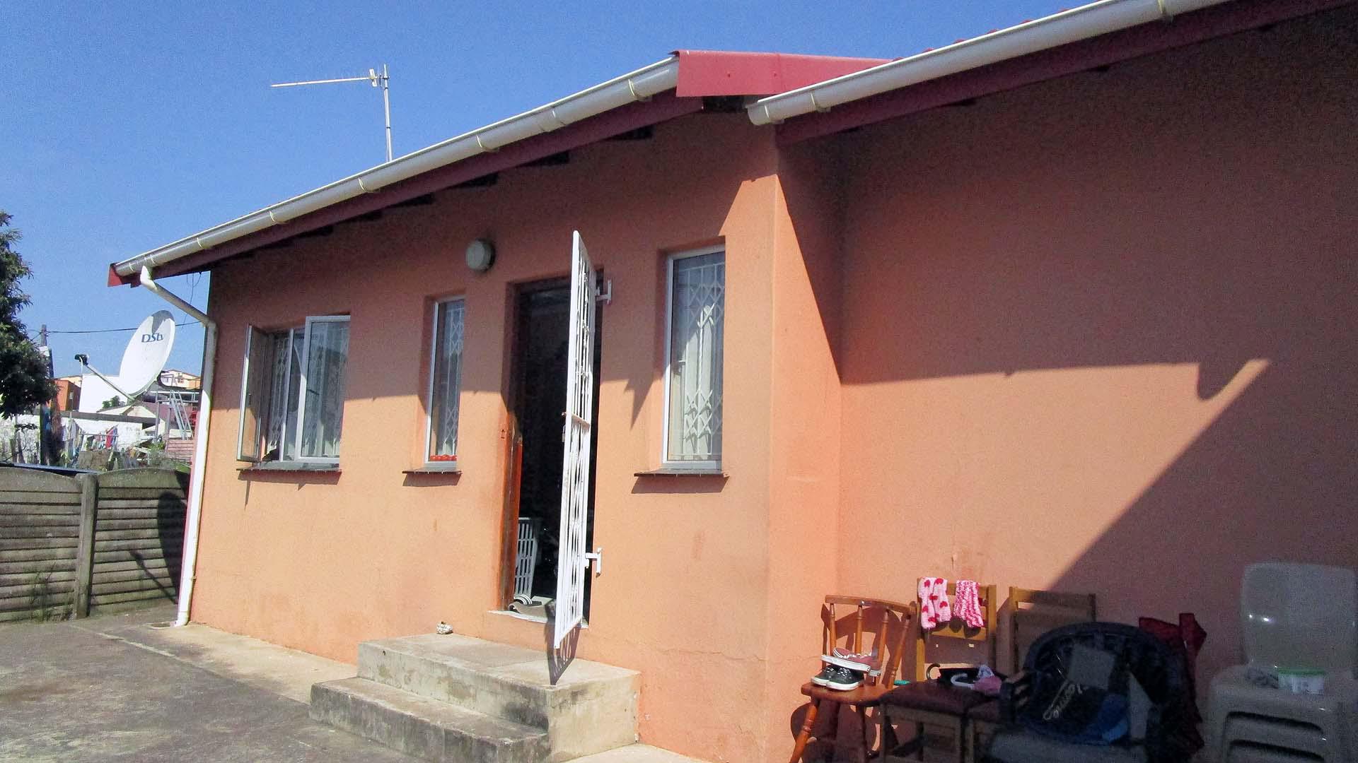 Front View of property in Chatsworth - KZN