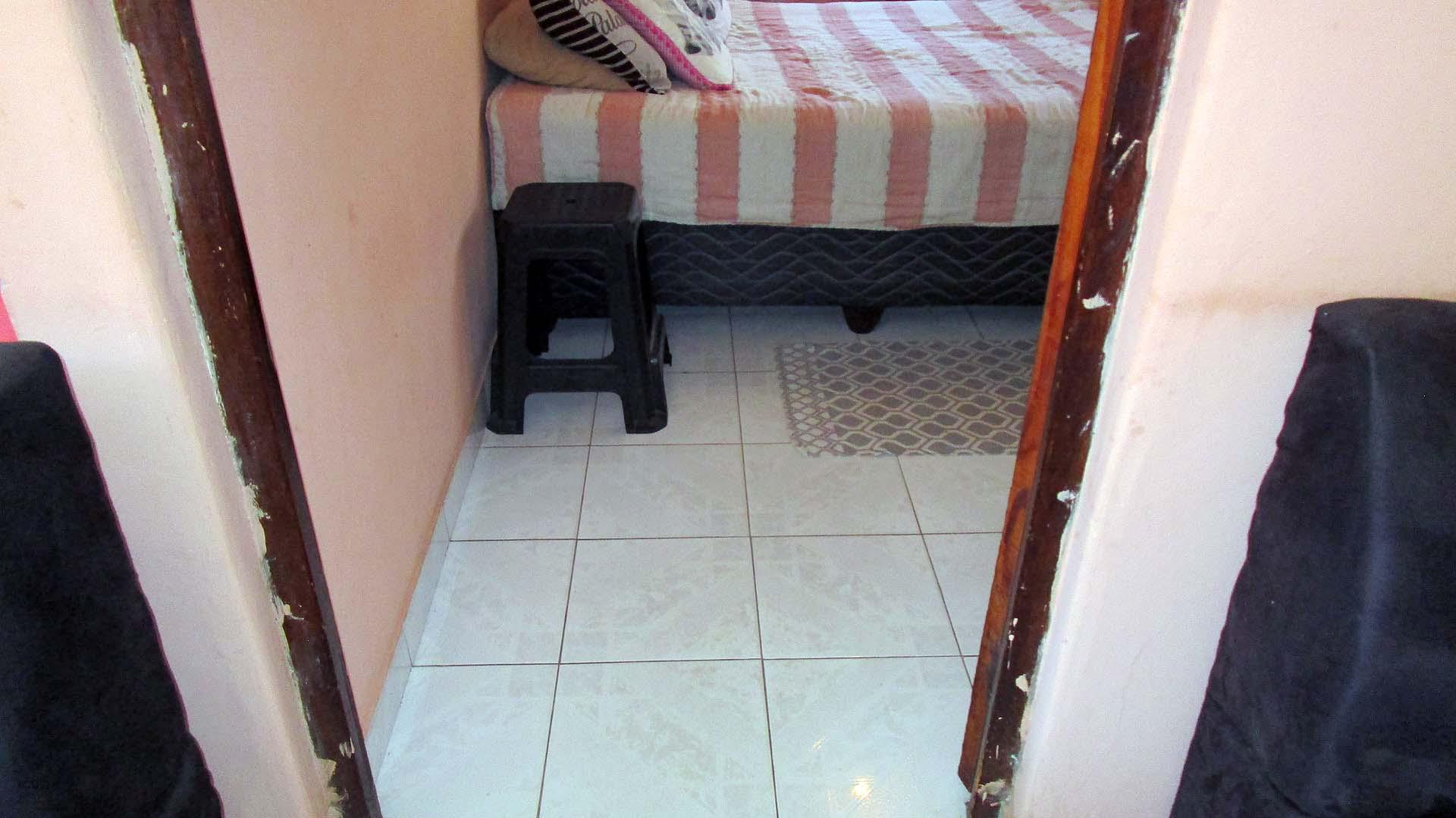 Spaces - 10 square meters of property in Chatsworth - KZN