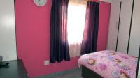 Bed Room 2 - 11 square meters of property in Chatsworth - KZN
