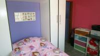 Bed Room 2 - 11 square meters of property in Chatsworth - KZN