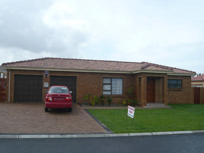 4 Bedroom House for Sale For Sale in Brackenfell - Private Sale - MR34273