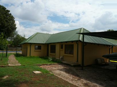 2 Bedroom House for Sale and to Rent For Sale in Rietfontein - Private Sale - MR34291