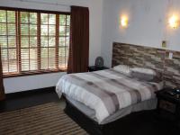 Bed Room 1 - 16 square meters of property in Henley-on-Klip
