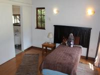 Bed Room 2 - 21 square meters of property in Henley-on-Klip