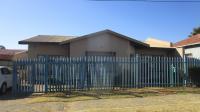 3 Bedroom 1 Bathroom Cluster for Sale for sale in Krugersdorp