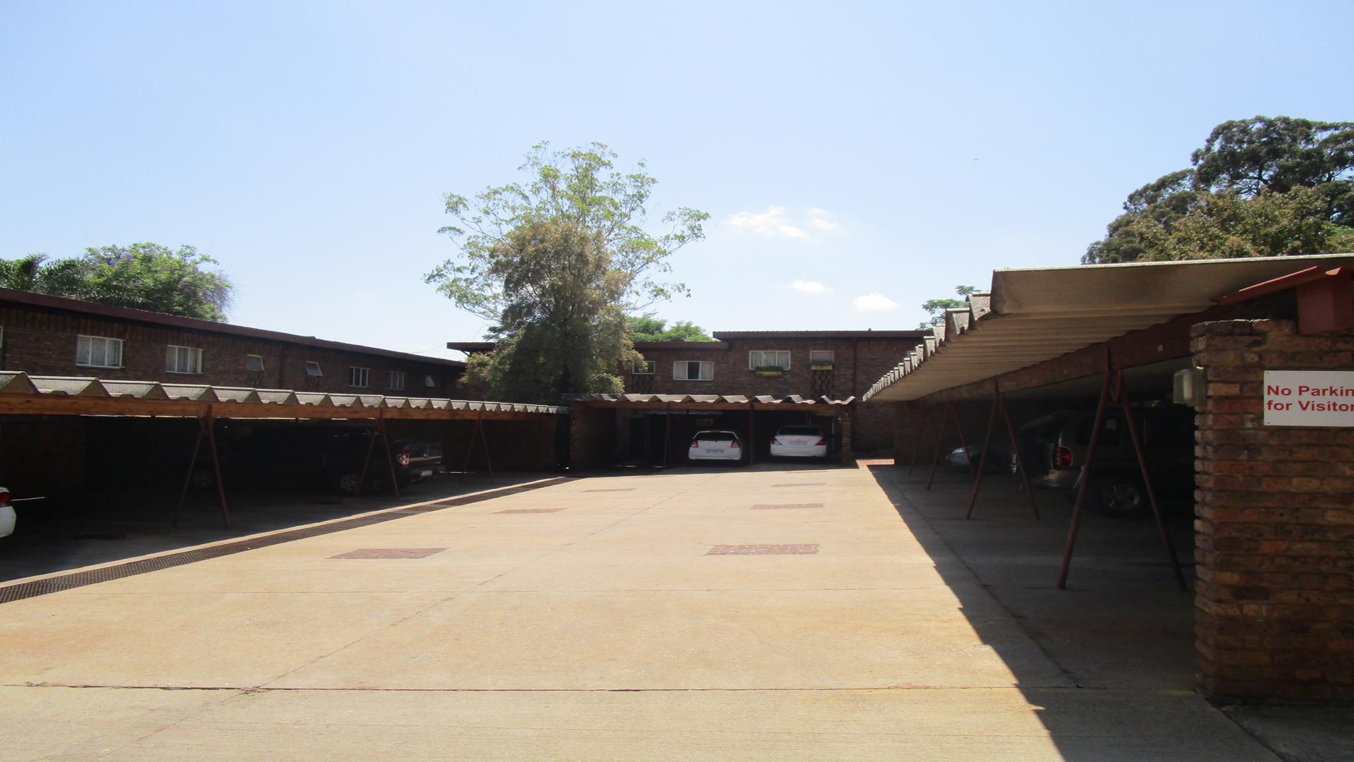 Front View of property in Silver Stream Estate