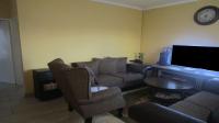 Lounges - 13 square meters of property in Hlanganani Village