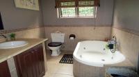 Bathroom 1 - 7 square meters of property in Umgeni Park