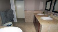 Bathroom 1 - 7 square meters of property in Umgeni Park
