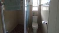 Main Bathroom - 8 square meters of property in Cato Manor 