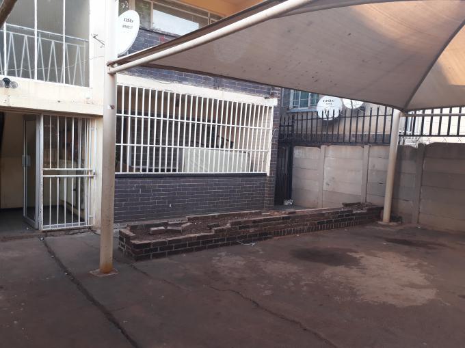 2 Bedroom Apartment for Sale For Sale in Yeoville - MR343955