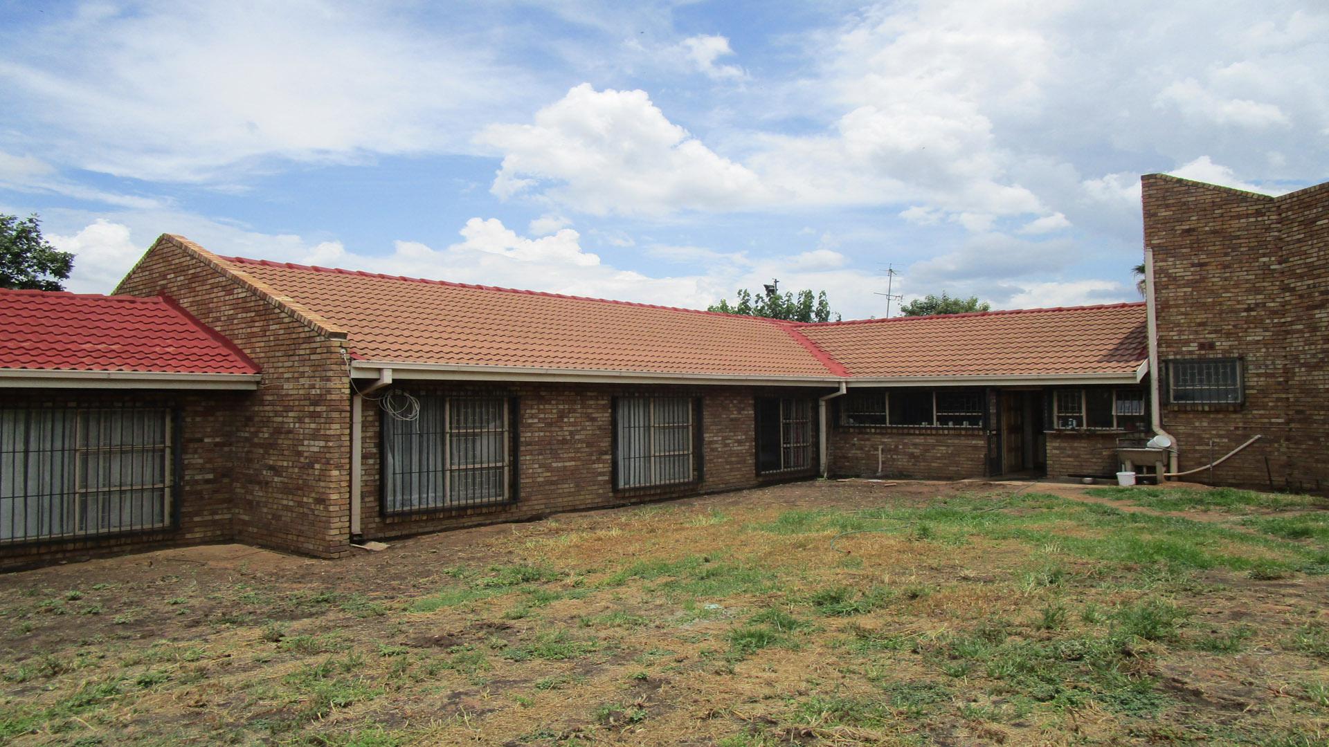 Front View of property in Bronkhorstspruit